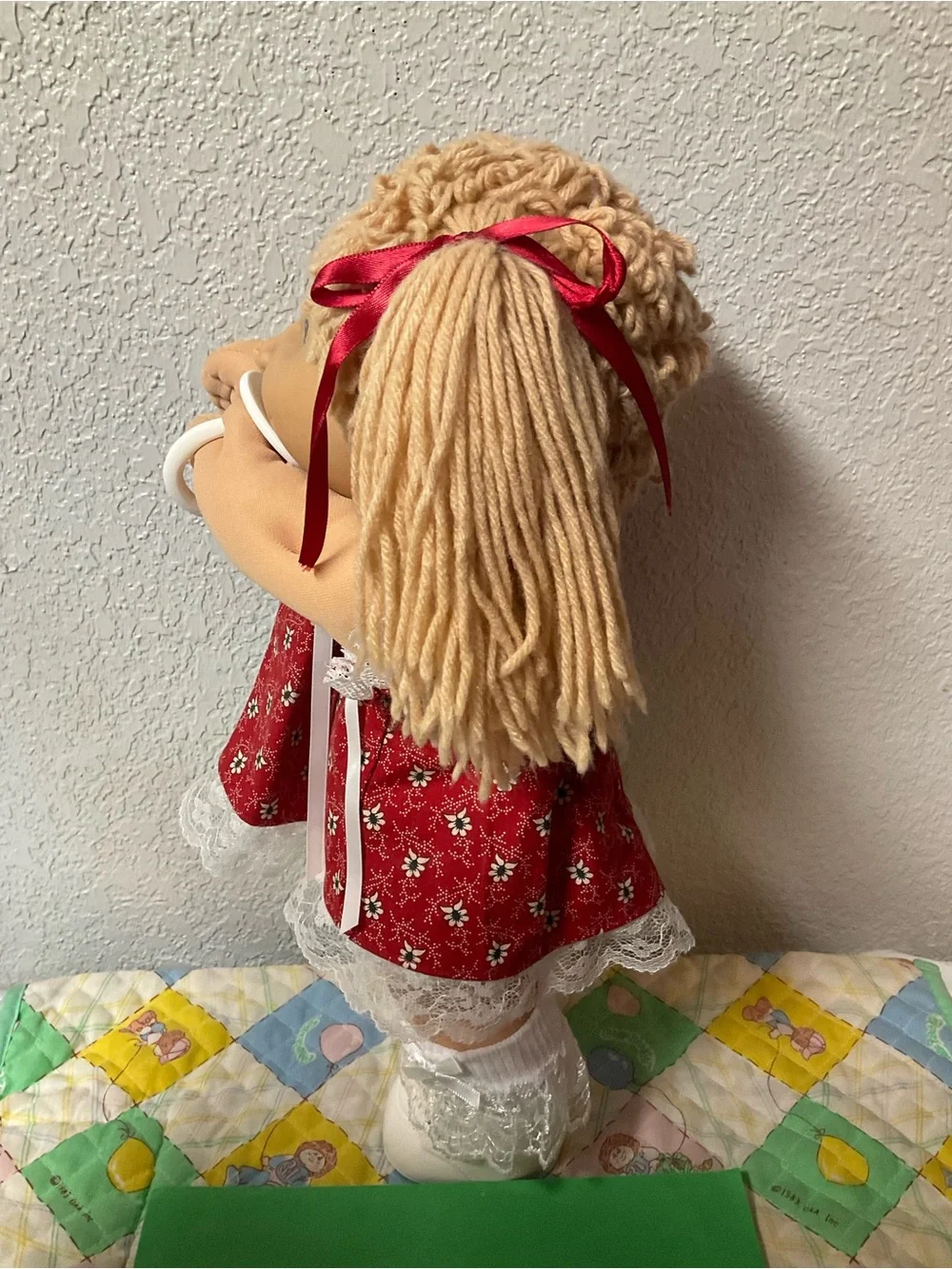 VTG Cabbage Patch Kid With Pacifier HM#4 Hong Kong Wheat Hair Green Eyes 1984
